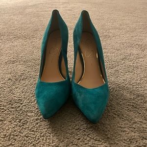 Jessica Simpson suede turquoise pump heels